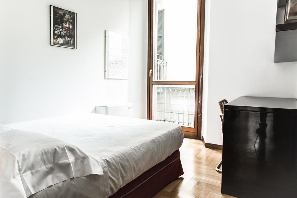 San Maurilio Apartments Milánó Szoba fotó